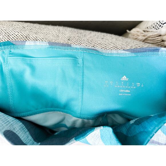 Adidas climalite Squats to Strolls high waisted buttery camo athletic shorts - Picture 5 of 5